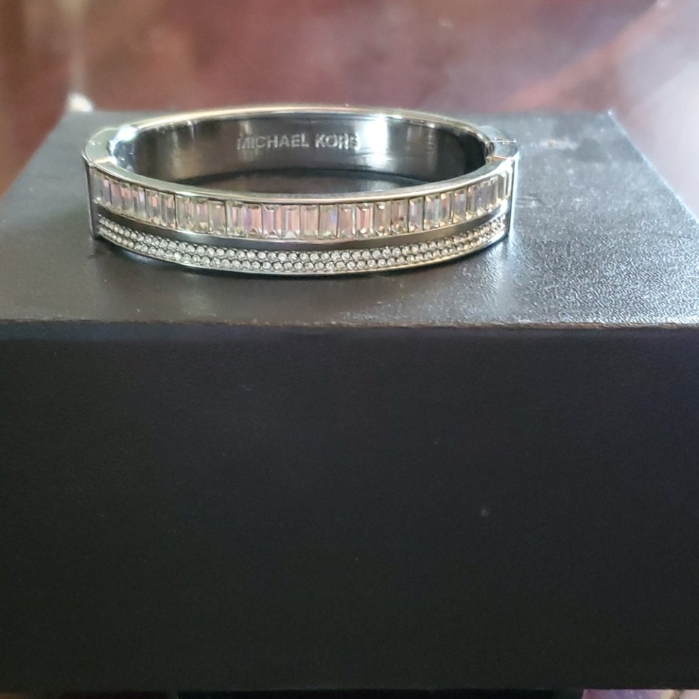 MK Michael Kors Bracelet
